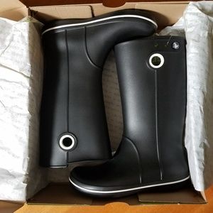 NIB Crocs black rain boots crocband jaunt
